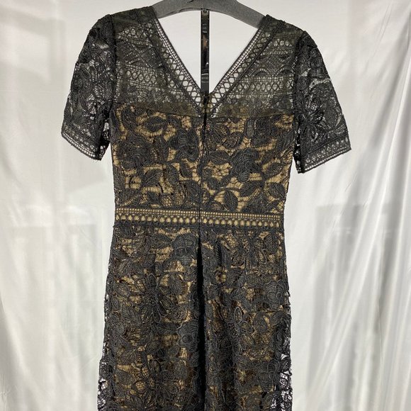 Dress - Tadashi Shoji - Picture 3 of 6